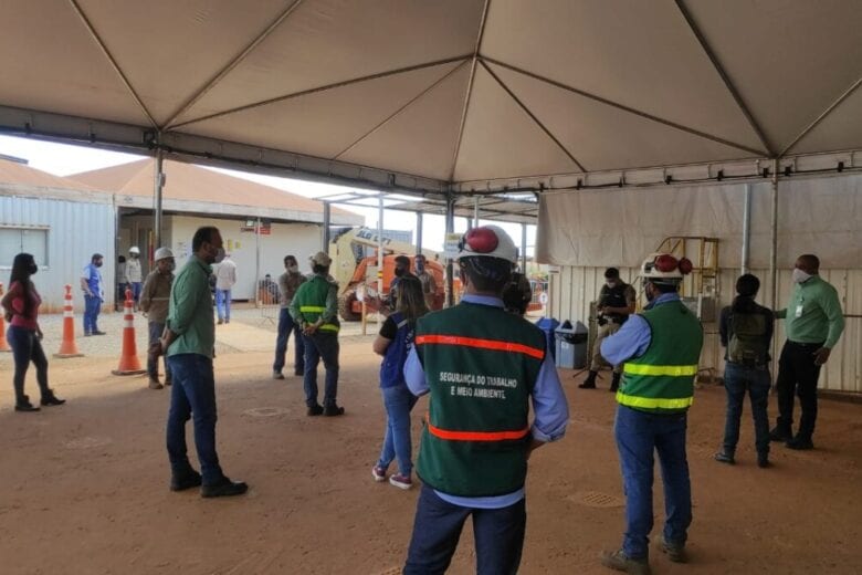 Após denúncias de aglomeração, mineradora Vale passa por fiscalização