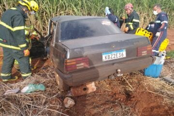 Motorista fica preso às ferragens em acidente na MGC-154
