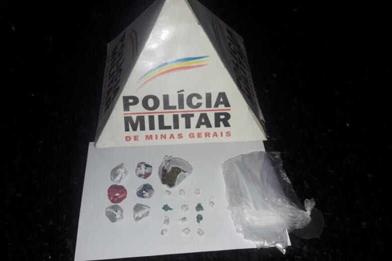 PM detém dupla suspeita de tráfico de drogas em Nova Era