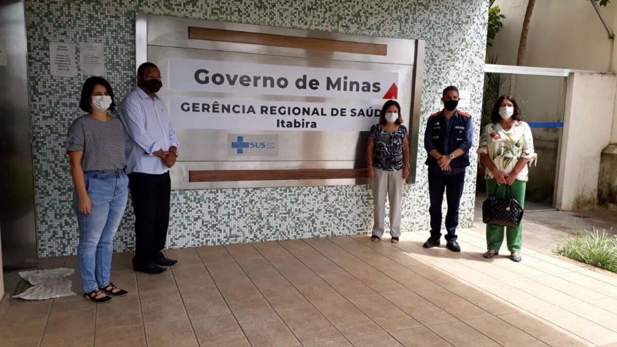 Secretário adjunto de Saúde do Estado visita hospitais de Itabira