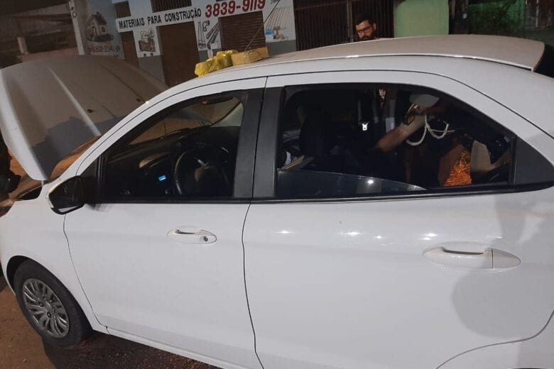 Polícia Rodoviária apreende crack e recupera veículo roubado em Itabira