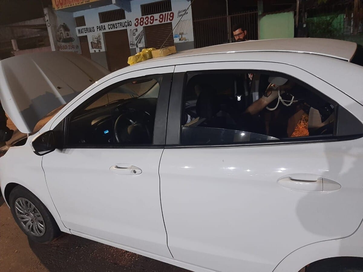 Polícia Rodoviária apreende crack e recupera veículo roubado em Itabira