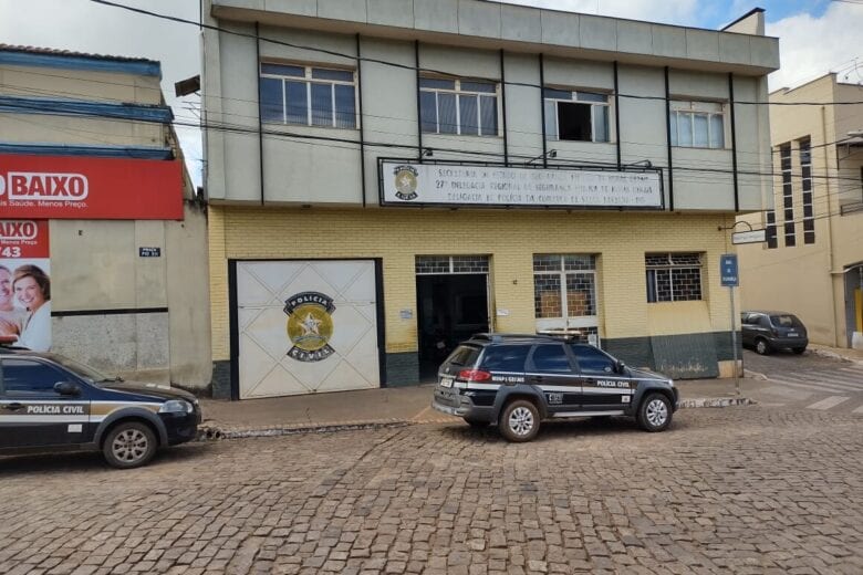 Banco tem armas e cerca de R$ 600 mil furtados em Santa Bárbara