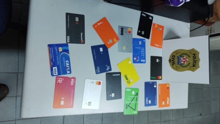 documento falso