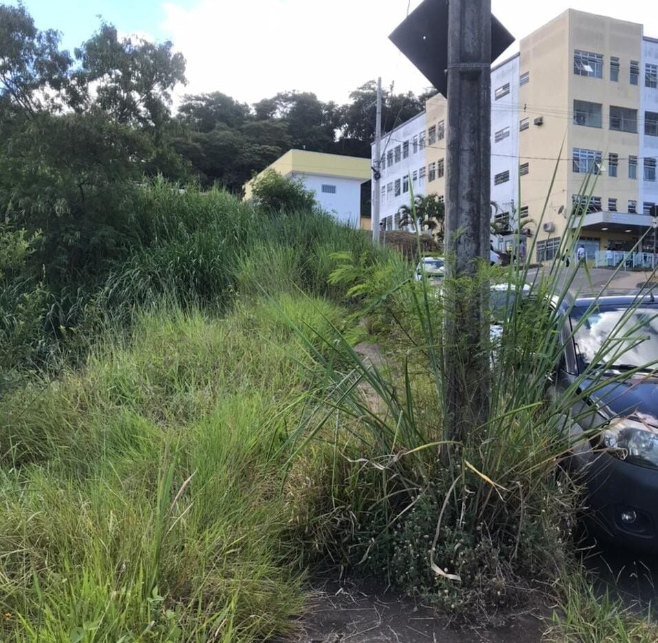 Itaurb realiza limpeza na região do Hospital Nossa Senhora das Dores