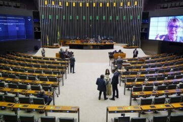 Câmara aprova MP que aumenta limite de crédito consignado
