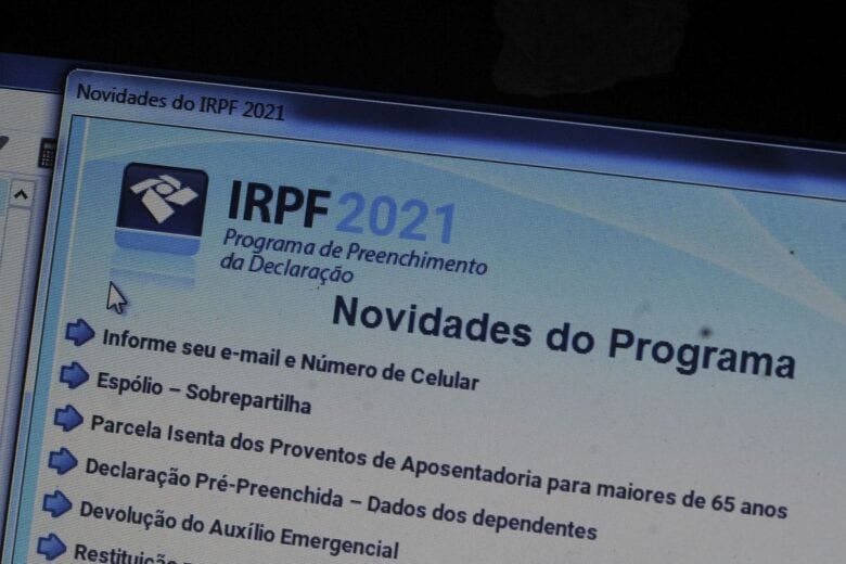 Quase 9 milhões de contribuintes enviaram declaração do IRPF