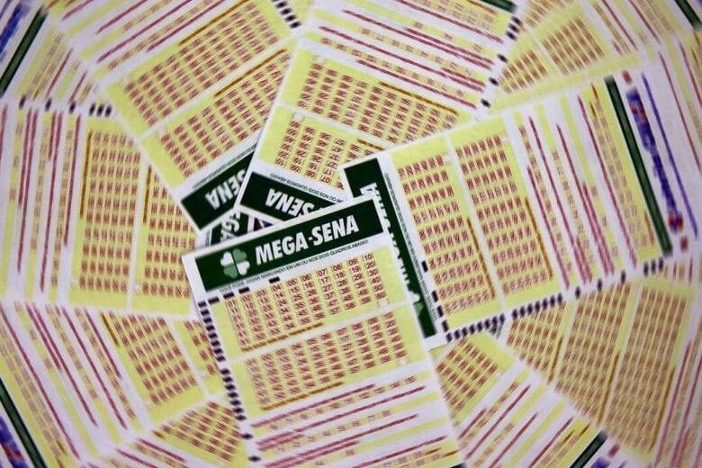 Mega-Sena pode pagar R$ 6 milhões neste sábado