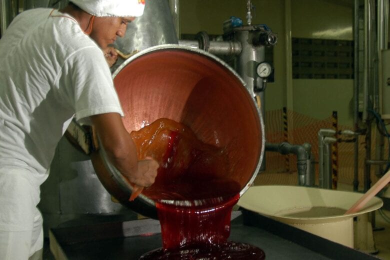Produção industrial tem queda de 0,1% em novembro