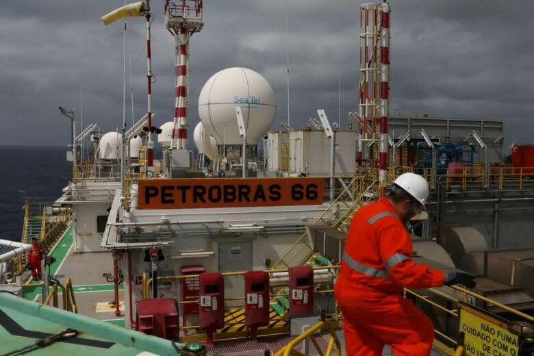 Brasil se destaca em segurança energética, diz ministro