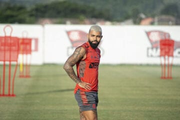 Flamengo deve pagar R$ 126 milhões em 2021 por cinco jogadores contratados