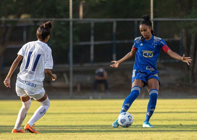 Cruzeiro empata com Real Brasília na estreia do Brasileirão Feminino