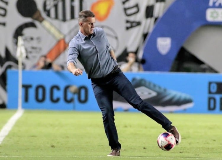 Mancini promete rodízio no Corinthians para enfrentar Peñarol e São Paulo