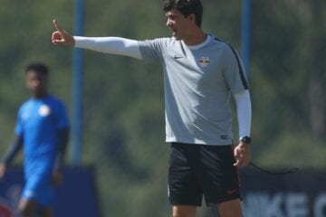 Athletico-PR e RB Bragantino lutam pela segunda vitória na Sul-Americana