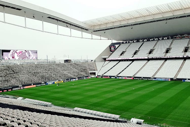 FPF confirma clássico Corinthians x São Paulo para as 22h15 de domingo