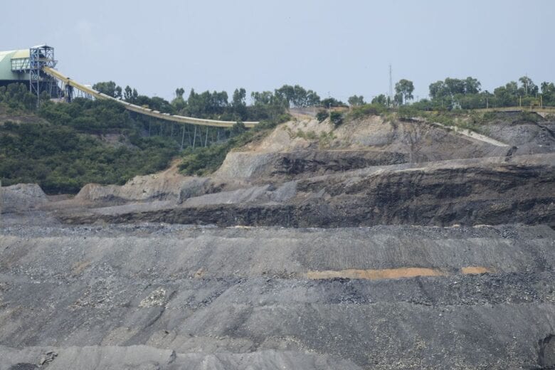 Chuvas em Minas e queda na demanda chinesa afetam mineração