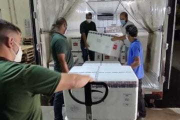 Estado recebe 589.800 doses e vai ampliar imunização de idosos e Forças de Segurança
