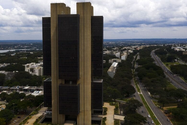 BC: consórcios terão política de relacionamento com clientes