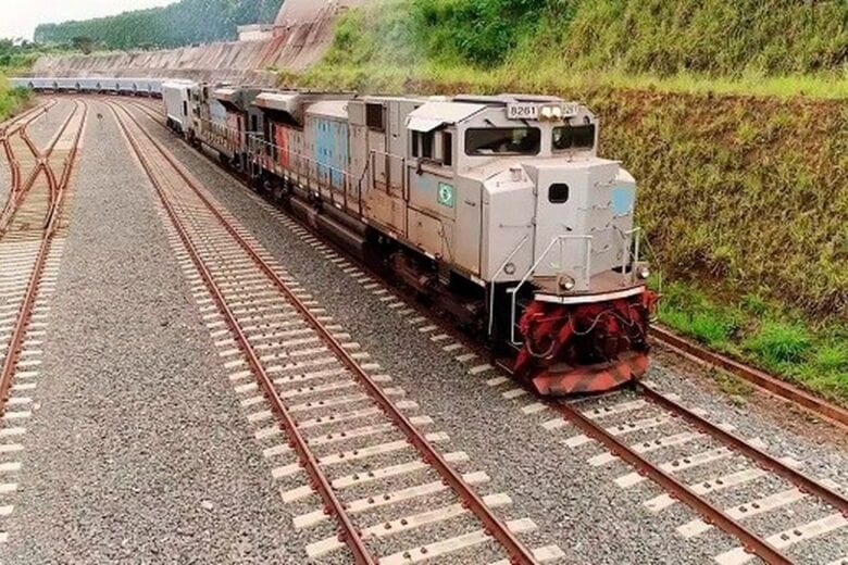 Governo leiloa hoje trecho de ferrovia na Bahia