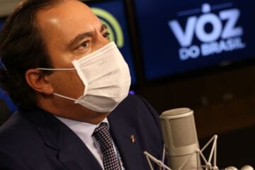 Mais da metade dos beneficiários gasta auxílio de forma digital