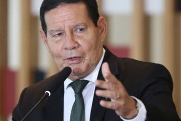 Mourão defende teto de gastos e nova reforma da Previdência