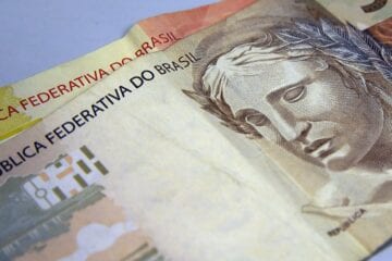 Caixa inicia pagamento do Auxílio Brasil