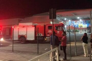 Teto da sede da Record no Rio desaba e deixa quatro feridos