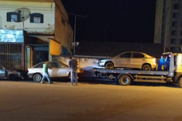 Prefeitura de Monlevade faz operação para retirada de carros abandonados das ruas