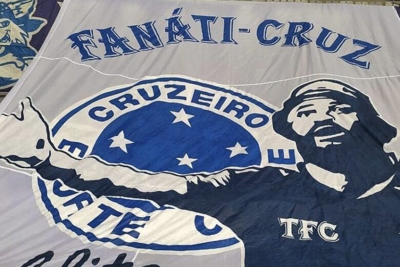 Cruzeiro: Pablito é imortalizado em bandeira de organizada