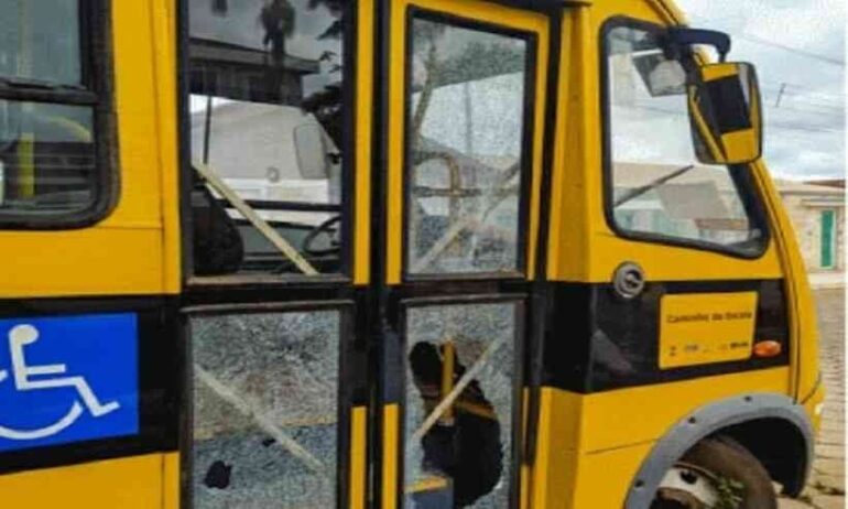 Investigação sobre depredação de sete micro-ônibus em fevereiro tem desfecho surpreendente