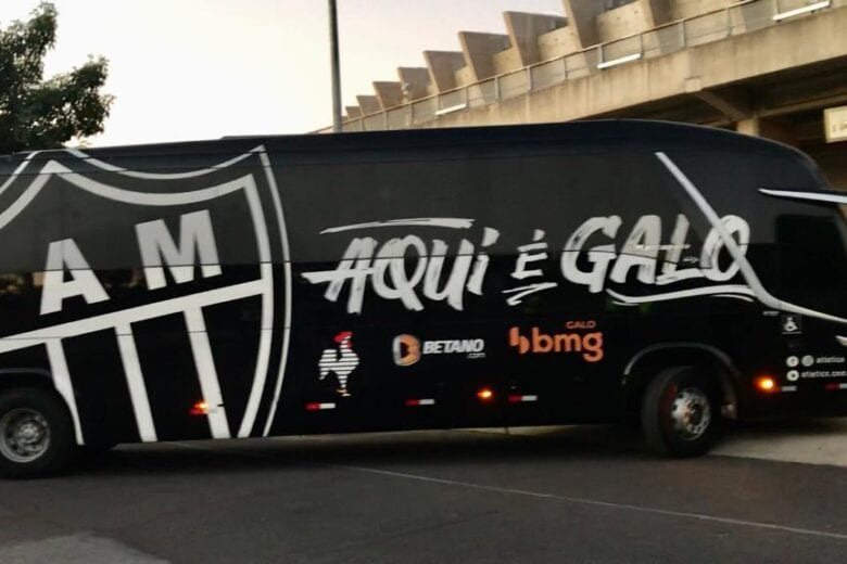 Atlético x Cerro Porteño: veja como foram as chegadas dos times ao Mineirão