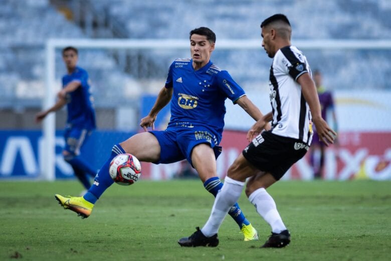 Atlético em 5º e Cruzeiro em 9º: veja o ranking dos gastos com futebol