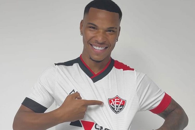 Guilherme Santos, do Atlético, é oficializado como reforço do Vitória