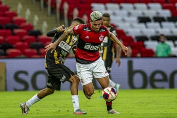 Pedro lamenta chances perdidas, mas comemora vitória do ‘coletivo’ do Fla