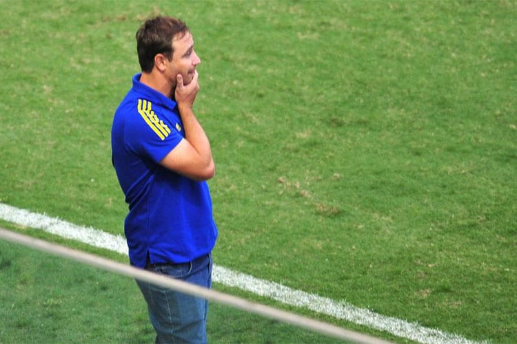 Conceição critica arbitragem e diz que o Cruzeiro está no ‘caminho certo’