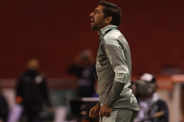 Palmeiras: Abel diz que elenco ajudou em estratégia para vencer na altitude
