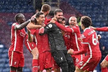 Gol de Alisson garante Liverpool na disputa por vaga na Liga dos Campeões