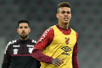 Athletico-PR enfrenta Melgar para encaminhar vaga na Sul-Americana