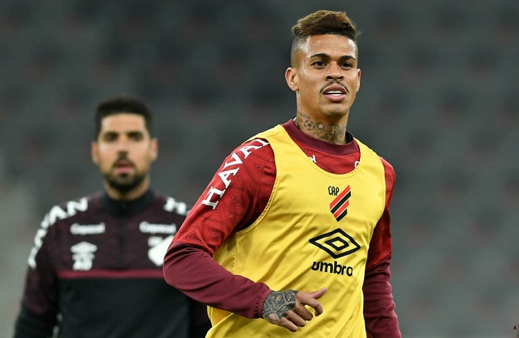 Athletico-PR enfrenta Melgar para encaminhar vaga na Sul-Americana