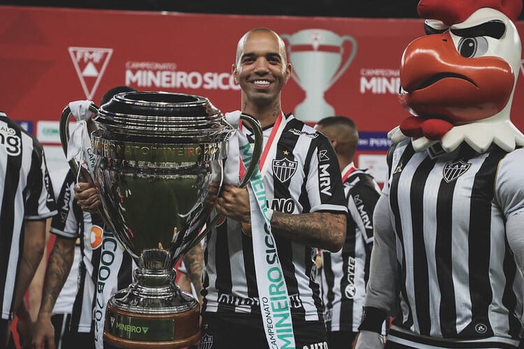 Presidente exalta Tardelli, em fim de contrato com Galo: ‘Líder positivo’