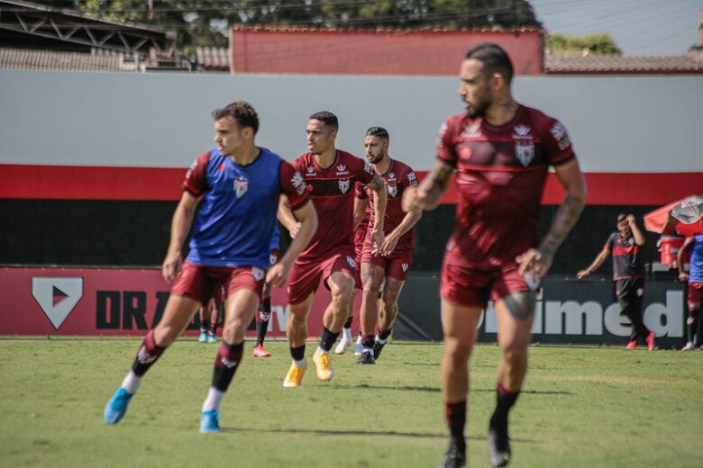 Atlético-GO precisa vencer e secar líder para avançar na Sul-Americana
