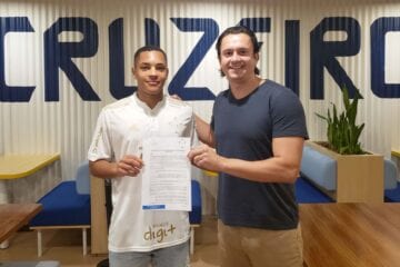 Cruzeiro assina primeiro contrato profissional com a revelação Vitor Roque