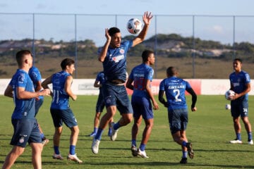 Bahia precisa vencer confronto direto e torcer por lanterna contra líder