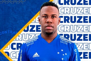 Cruzeiro oficializa contratação do lateral-direito Klebinho, do Flamengo