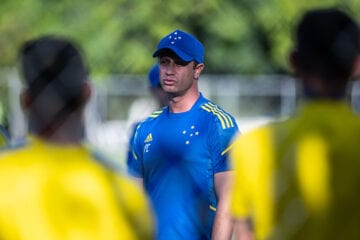 Cruzeiro divulga relacionados para estreia na Série B; lista tem novidades
