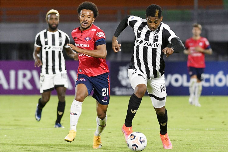 Ceará perde para o Jorge Wilstermann e é eliminado da Copa Sul-Americana