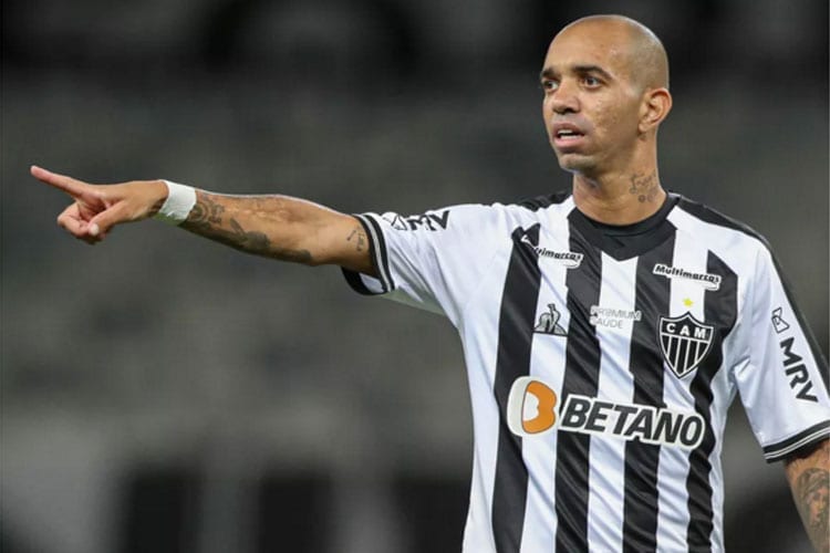 De saída do Atlético, Diego Tardelli negocia com o Santos