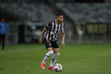 Savarino é convocado para Seleção Venezuelana e será desfalque no Atlético