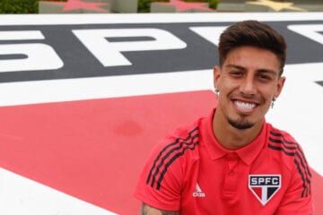 Rigoni é apresentado no São Paulo e já se coloca à disposição de Crespo