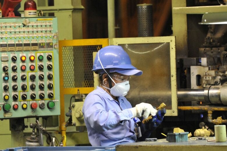 Atividade econômica cresce 2,3% no primeiro trimestre, diz BC